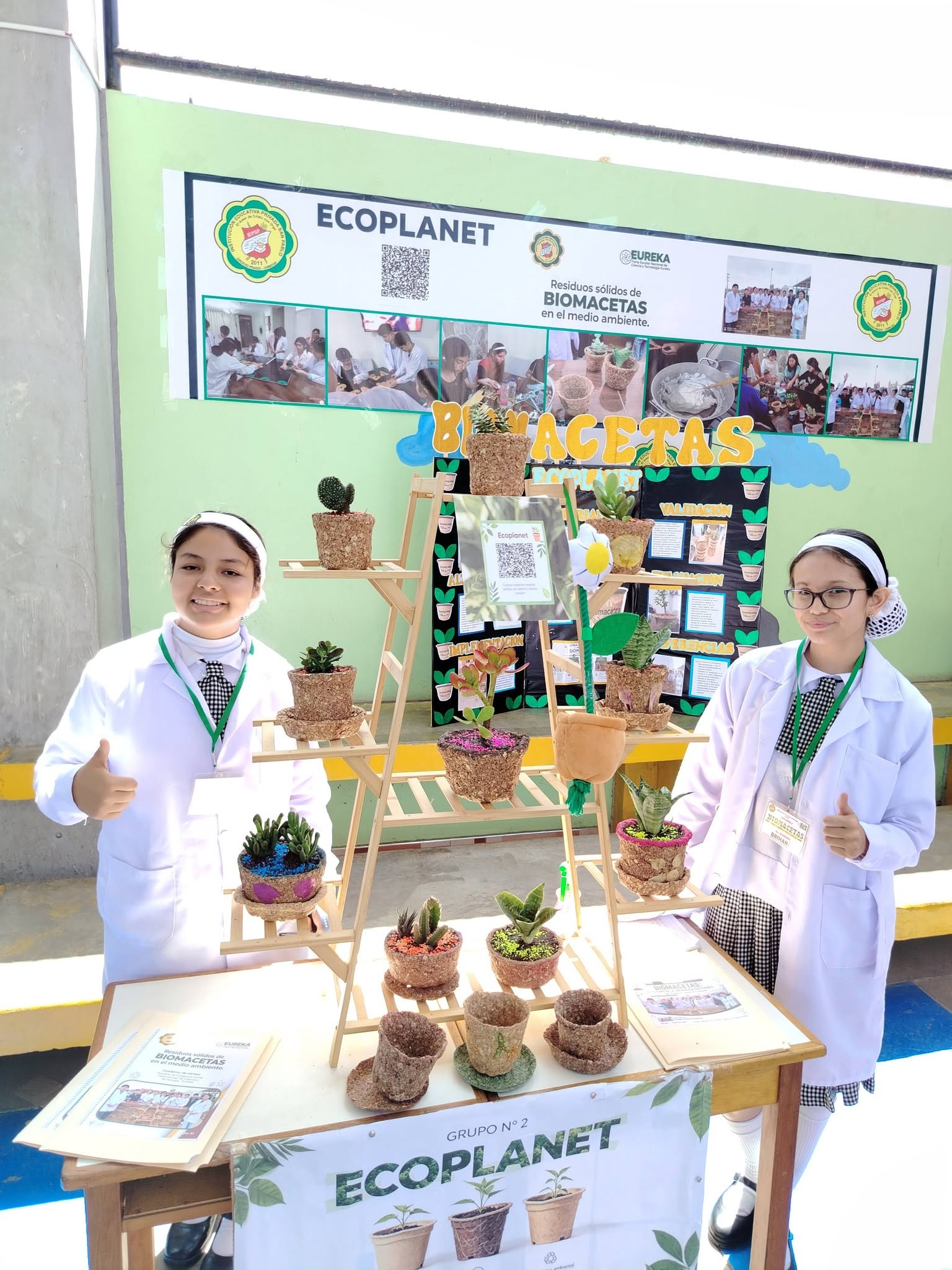 Estudiantes participando en una experiencia educativa